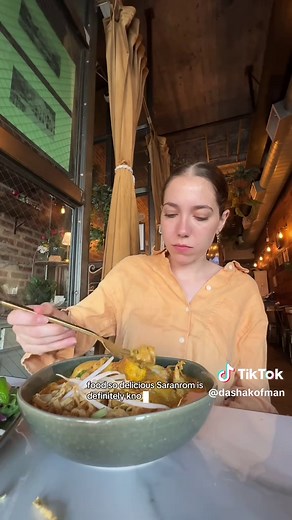 How to spend a day in Elmhurst guide from a native new yorker #thingstodoinny #nycneighborhoods #nycactivities #nythingstodo #nycactivities #nyctravelquide Things to do in NYC NYC neighborhood NYC food Unique things to do in NYC