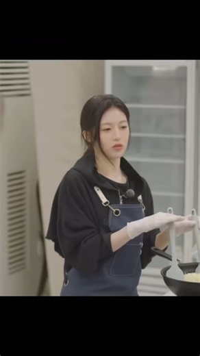 고윤정 행진곡 노래 제목 및 정보