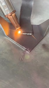 Boost productivity with our Fiber Laser Welding Machine, offering easy operation, rapid precision, and unmatched flexibility.🌟 🔍High Precision Welds 🚀Versatility for Different Materials 💡Fast Welding Speed 📌Wide Range of Applications Link in bio. https://www.dplaser.com/ #laserwelding #laserweldingmachine #underwaterwelding #welding #weldingmachine #welds #pipewelder #pipewelding #pipework #pipeweldersmafia #custommade #custombike #customhomes #customfurniture #chairdesign #aluminumwelding 