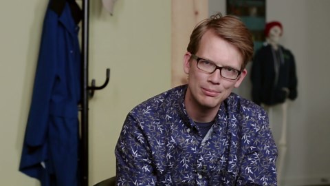 Building new molecules: SciShow Talk Show