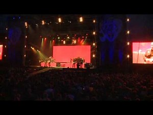 Åge Aleksandersen & Sivert Høyem - 14 pages @ Live Trondheim torg 2009