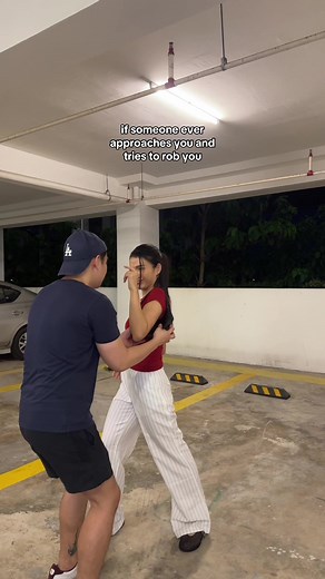 How to Respond if Someone Tries to Rob You