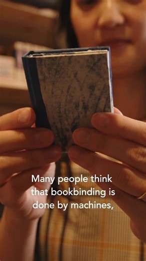 My visit with Miyako Akai (@miyakoakai) in Tokyo was heartwarming. I’ve admired her miniature books for a long time and I hope you’ll enjoy her work as well. Despite the tiny size of her books, her talents and body of work are incredibly vast and full of delightful surprises. Full artist interview now on YouTube: https://youtu.be/woXW3z2EIKs | Bitter melon bindery