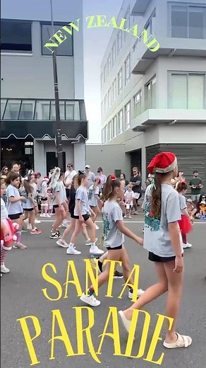 Santa Parade | New Plymouth, New Zealand 🎄🎆✨ #parade #christmas