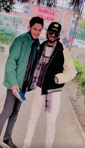 Shubh - Cheques (Official Music Video)