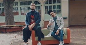 Clip "Plus tard" : Bigflo & Oli retombent en enfance ?
