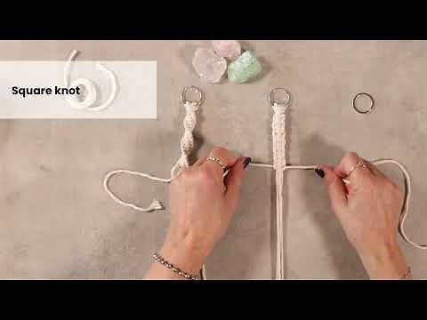 How to make macramé crystal key rings