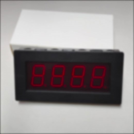 Introducing our 0.8-inch 4-digit LED numeric display screen! This compact and high-quality display is perfect for showing off numbers in a clear and easy-to-read way. Whether you need to display the score of a game or show the time on a clock, our LED display has got you covered. #LEDdisplay #numericscreen #modbusdisplay #digital #digitaltube