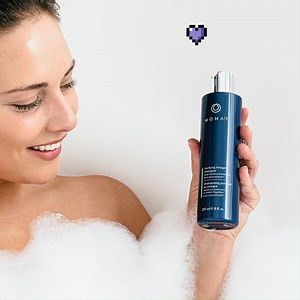 5.3K views · 158 reactions | When touching up second, third, or even fourth-day hair with dry shampoo, texturizing spray, or hair spray, regular shampoo just doesn't cut it! Give your hair and scalp a reset with Purifying Vinegar Shampoo. ⏪ #MONATpurify Learn more: https://bit.ly/39ssf4c | MONAT | Facebook