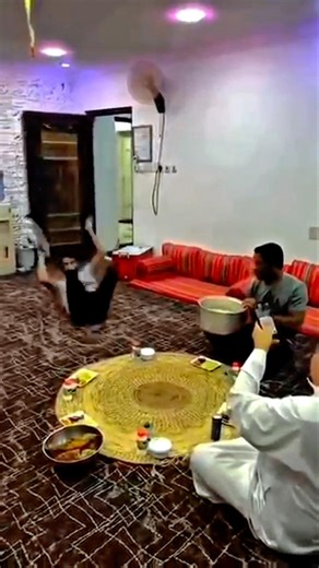 All kind of wireless rechargeable optical mouse available￼ | choose an ￼ order now ￼#pcb #mouse#tech