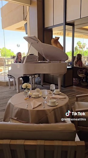 The Phoenician: Ultimate Summer Luxury in Scottsdale
