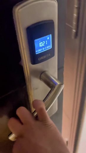 #الامارات_السعوديه_الكويت_البحرين_عمان #الرياض_جده_مكه_الدمام_المدينه #القريات_طبرجل_الجوف_تبوك_سكاكا_القصيم #اكسبلورexplore #شهر_العسل_في_باريس #سياحة_سفر #المدينة_العربي_تونس_المدينة_العتيقة💕