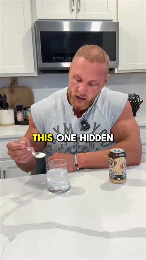DIHYDROGEN MONOXIDE causes death. Diet soda chemicals cause cancer. Sounds terrifying, right? 👀 Here’s the truth no one tells you: it’s all about dosage. 💧 Too little water = dehydration, fatigue, weakness. 💧 Too much water = yes, even water can kill you. 🥤 Diet soda? Same story. One can? Totally fine. You’d need 20–30 cans a DAY for YEARS before it even comes close to harmful levels in studies. The lesson? Stop stressing over scary-sounding ingredients and start focusing on the basics: ✅ Ge