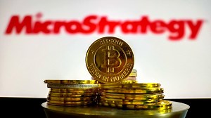 MicroStrategy stock falls as bitcoin slide continues