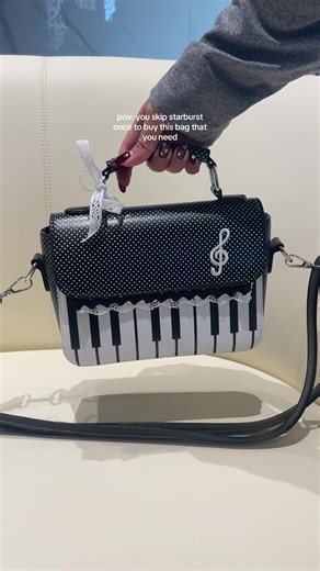 Adorable Thrifted Piano Bag Perfect for Every Occasion