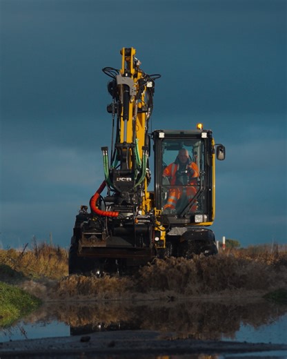 “The biggest piece of criticism we have had is that we don’t have two!” said Midlothian Transportation Manager, Wayne Clark, on the #JCB Pothole Pro working in Scotland. Discover more: brnw.ch/21wH6Am. #whyJCB | JCB