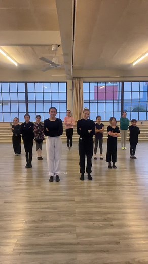 Green green grass, blue blue sky 💙 #greengreengrassbluebluesky #greengrasschallenge #dancegroup #fyp #foryoupage