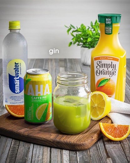 Cocktail Recipes | Strawberry-Cucumber & Green Tea with AHA™ Sparkling Water