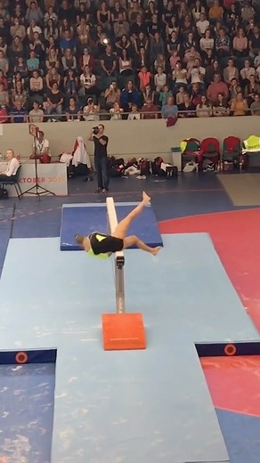 𝐂𝐚𝐫𝐢𝐧𝐚 Fast - Turnerin in Teilzeitrente on Instagram: "Some highlights of my career 🥲😅 Kennt ihr den Film Rebell in Turnschuhen/ Stick it? 👇🏻 . . . #gymnast#gymnastics#gymnasticsreels#gymnasticsvideos#gymnasticsvideo#rebellinturnschuhen#gymnasticsfails#gymnasticsfails#stickit#turnen#turnfails#nationalteam#nationalteamaustria#gymnasticsaustria#stuttgartgirl#stuttgart#0711#carinakroell"