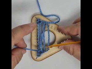 Continuous-Strand Weaving a Triangle on a Small Pin Loom (Right Handed)