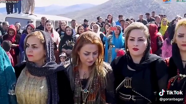 Traditional Kurdish Dance Performance by Govenda Kurd in Nusaybin