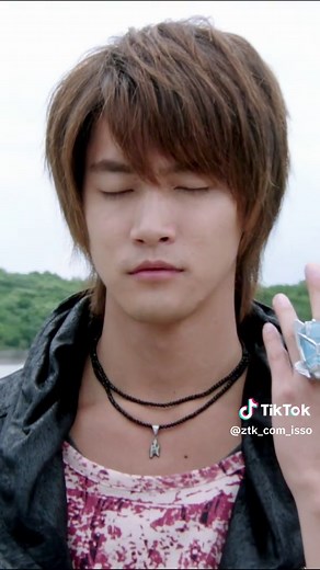 Kamen Rider Wizard: The Magic of Henshin Transformation