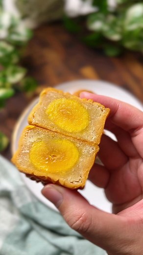 Homemade Lotus Paste for Mooncakes Recipe