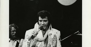 Airwaves- Elvis performs ‘Unchained Melody’ in Cincinnati in 1977…for the final time