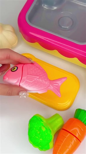 #asmr #asmrsounds #asmrvideo #asmrtiktoks #asmrfood #asmrtoys #toys #mainan #kanak