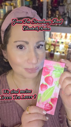 New perfume Green Tea Strawberry Basil by Elizabeth Arden. #perfume #review