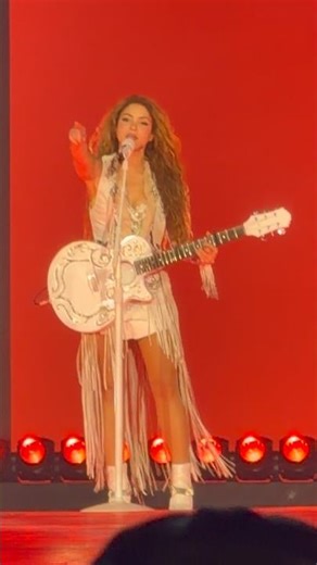 “Inevitable” - Shakira @ Todo Mundo no Rio