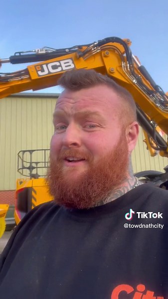 Introducing the JCB Pothole Pro: A Game-Changing Machine for Road Repairs