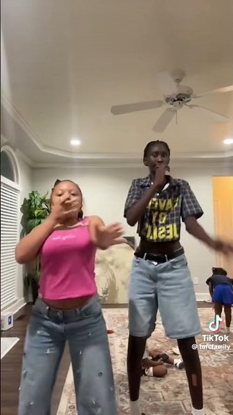 #dance #jojobizzare #funny #duet