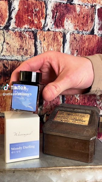 Wendy Darling Swatch #atlasstationers