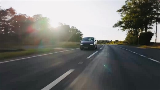 Next month’s cover features Andi Riley at @notjustcampers bonkers Transporter running a twin-turbo’d B7 RS4 engine and full Quattro all-wheel-drive system. Tuned conservatively by Doug at @mrctuningltd to 832bhp and 847nm torque at just 12psi boost. Your last change to subscribe today in order to get next month’s issue delivered to your door. Head to our website now November also features coverage from @loeshowofficial, @nlscultclassic, AVF and @eurobuiltvt plus much, much more… Official Perform