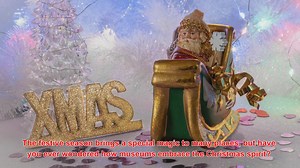 How Do Museums Incorporate Christmas Themes Into Exhibits?