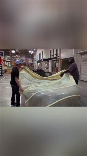 Rob Dyrdek has a big black car | Rob Dyrdek’s Fantasy Factory #robdyrdek #fantasyfactory #robandbig #bigblack #mtv