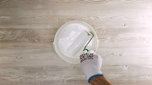 23K views · 457 reactions | Do you want to redecorate your home protecting it from mold and bacteria? Find out how to perfectly apply Silver Confort, our sanitizing water-based paint with an innovative formulation with silver ions capable of creating an effective wall that inhibits the proliferation. | San Marco | Facebook