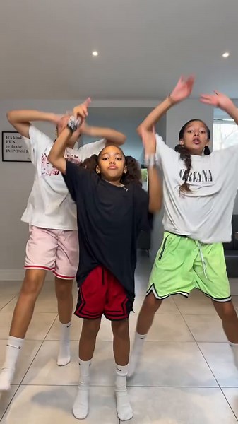 Sister Dance: Fun Family Moments Captured on TikTok