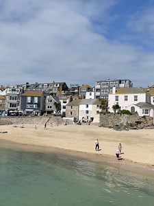 353 reactions · 68 shares | Spring in St Ives! Get there on one of the most scenic train journeys in the UK. Plan your trip: https://greatscenicrailways.co.uk/lines/st-ives-bay-line/ | Devon & Cornwall's Great Scenic Railways | Facebook
