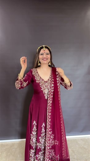 Affordable kundan hairbands super easy to use! ‪@viana.jewels‬