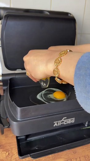 Œufs au plat parfaits avec All-Clad