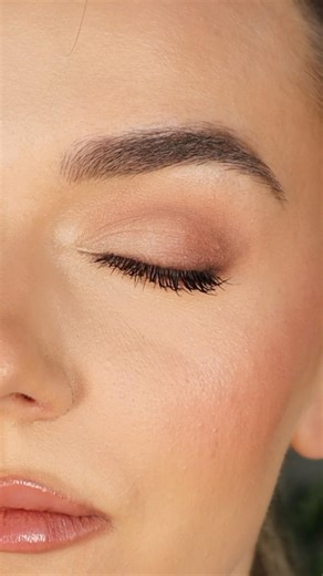 Beginner friendly everyday eyeshadow tutorial using the Ethereal Eyes Palette by ‪@makeupbymario‬