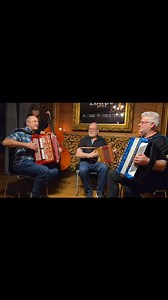 Loube Stubete vom 12. Februar 2026 Christoph Häni, Urs Ueltschi, Zaugg Henä und am Bass, Patricia Zaugg Chantal Fox von Christoph Häni Chantal Häni 🫶🏼🎶🍀😘 | Barbara Kipfer