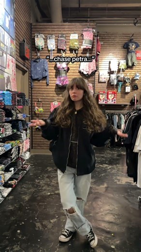 How To Style Band Merch w/ Hot Topic 🎧 #concerts #altgirls #poppunk