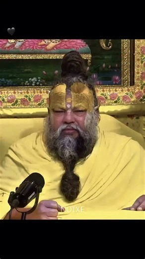 The Visionary Behind Amazon's Empire Jeffrey Preston Bezos, born on January 12, 1964, in Albuquerque, New Mexico, is an American entrepreneur, investor, and space enthusiast best known as the founder of Amazon.com. Starting his career in finance on Wall Street, Bezos left a high-paying job in 1994 to launch an online bookstore from his garage—a risky move that would change the world of commerce forever. Credit: @subha___295 Under his leadership, Amazon evolved from a small book-selling website i