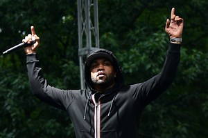 Lloyd Banks Pays Tribute To Manager Hovain