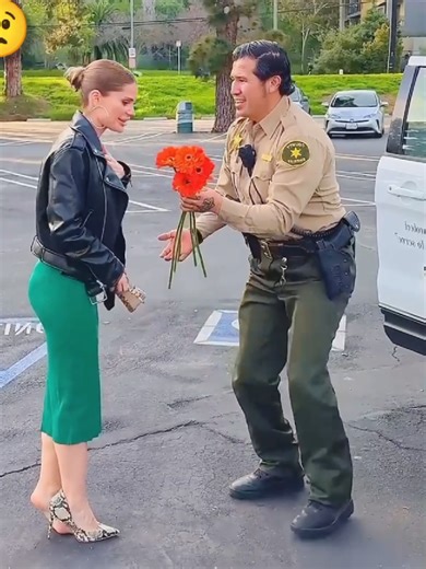 Humanity First 🙏💯#helping #hopecore #goodthings #wholesome #fypviral | Helping Others