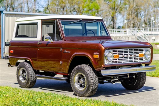 1976 Ford Bronco 302 3-Speed