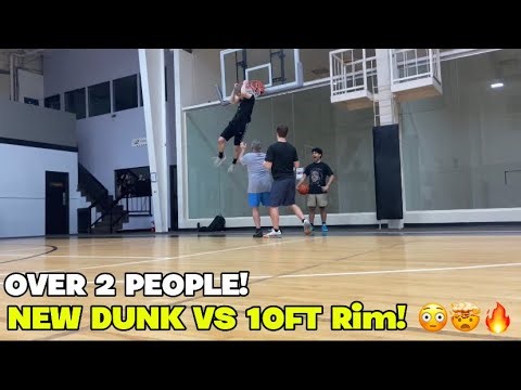 6’0 DUNKER REVERSE DUNKS OVER 2 PEOPLE ON 10FT! 😳🔥